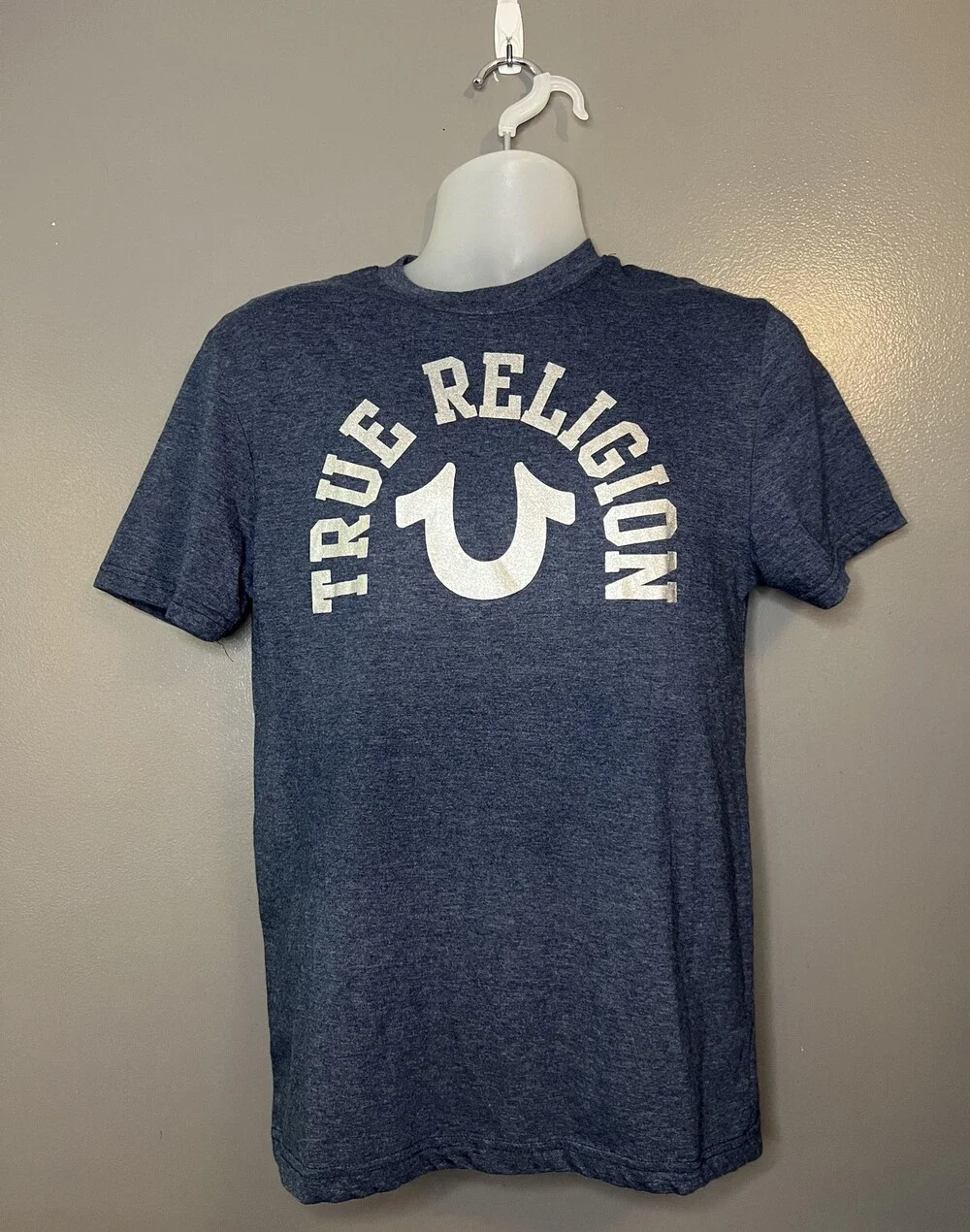 True Religion Shirt Mens Medium Blue Graphic Logo Short Sleeve Casual Tee